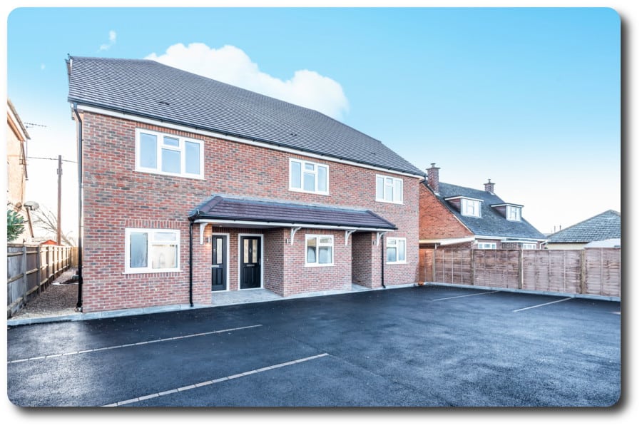 New Timber Frame Terraced Houses for Sale in Padworth