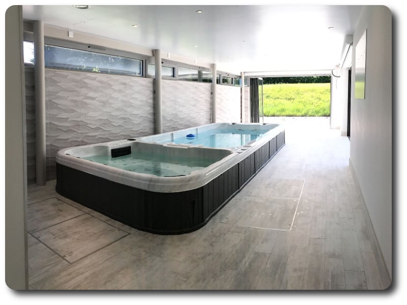 Spa in Contemporary Timber Frame House